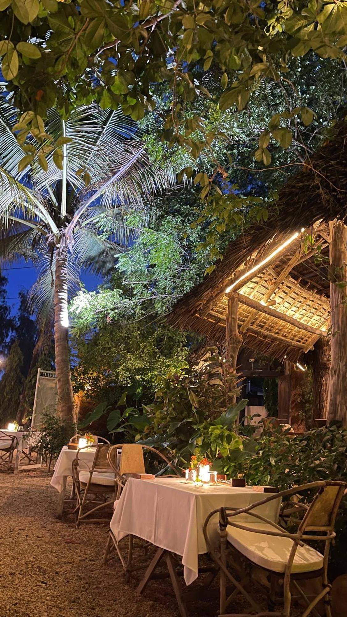 Atii Garden Bungalows Nungwi Eksteriør billede